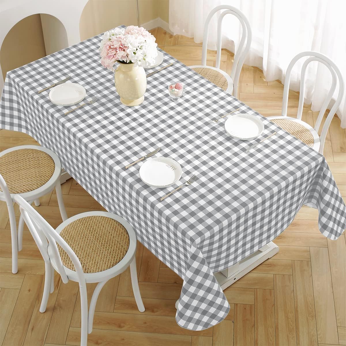 Buffalo Plaid Vinyl Tablecloth With Flannel Backing Rectangle 60 x 84 Inch, Stain & Scratch Resistant Checkered Table Cloth, Plastic Table Cover for Dining, Party, Indoor, Outdoor, Gray and White