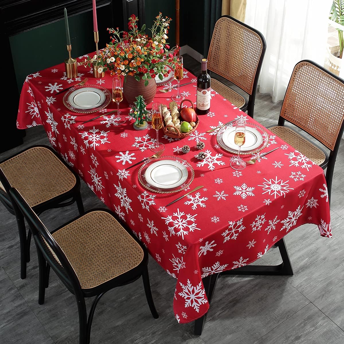 SASTYBALE Christmas Tablecloth Rectangle, Table Cloth with Snowflake Decorations, Heavy Weight & Spillproof Table Cover for Dining, Party & Holidays (Snow Patterns, Rectangle, 52" x 70" (4-6 Seats))