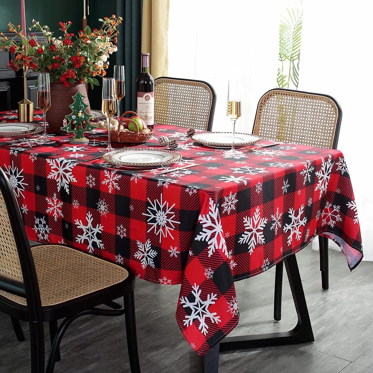 Christmas Tablecloth Rectangle, Plaid Table Cloth with Snowflake Decorations, Heavy Weight & Spillproof Table Cover for Dining, Party & Holidays (Snow Patterns, Rectangle, 52" x 70" (4-6 Seats))