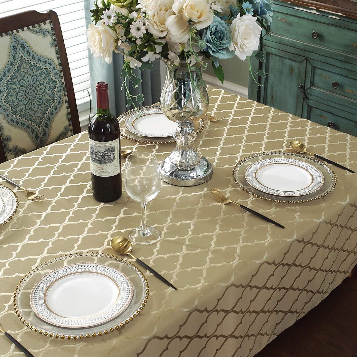 Jacquard Tablecloth Flower Pattern Polyester Table Cloth Spill Proof Dust-Proof Wrinkle Resistant Table Cover for Kitchen Dining Tabletop Decoration (Rectangle/Oblong, 52" x 70" (4-6 Seats), Gold)