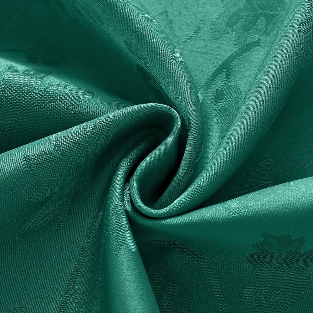Christmas Tablecloth 60x102,Wrinkle Free,Soft,Spillproof Fall Leaves Jacquard Table Cloth for Thanksgiving Fall Holiday Harvest Dinner,Green