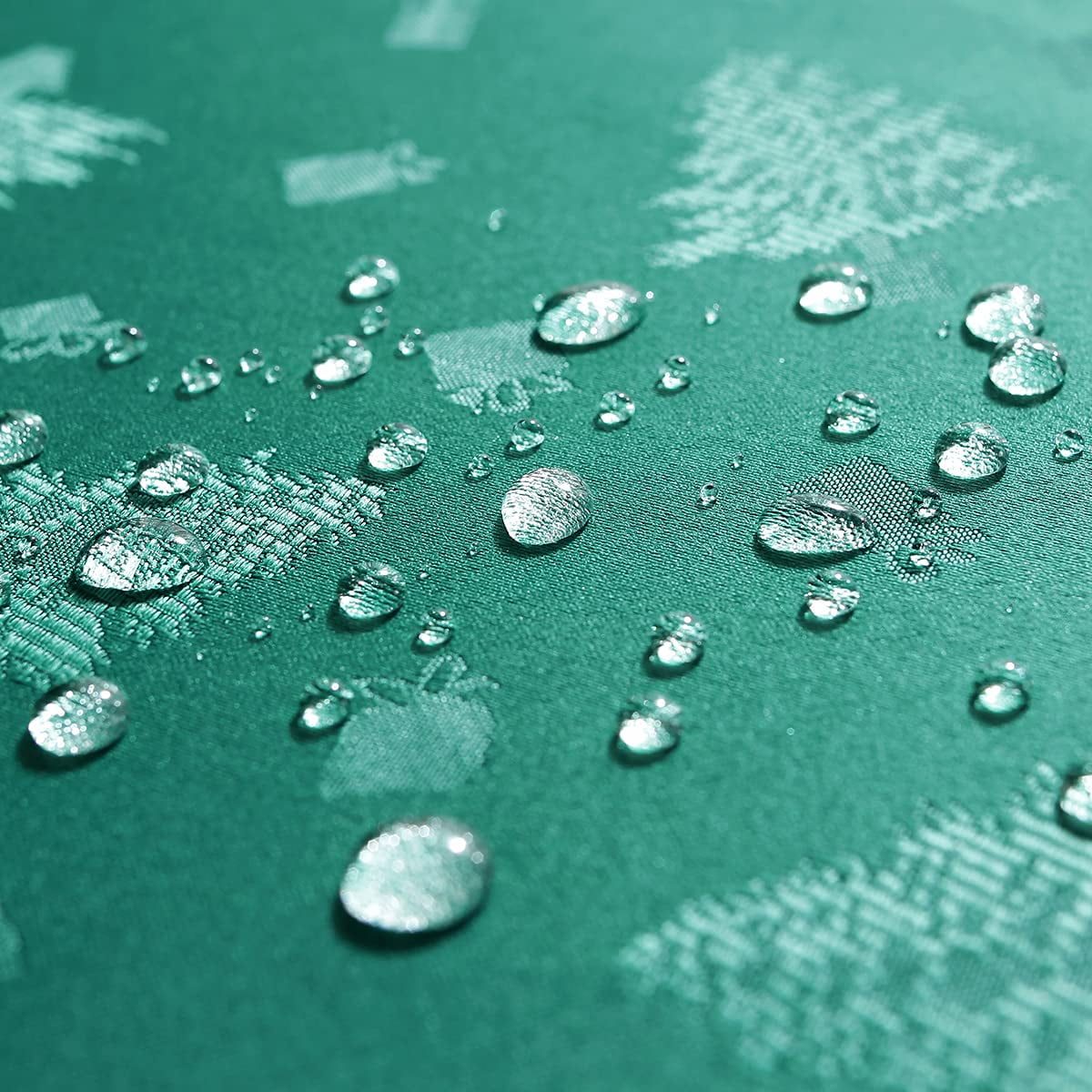 Christmas Tablecloth Rectangle, Jacquard Table Cloth Spillproof and Wrinkle Resistant with Christmas Tree Patterns for Dining Room & Holiday Decoration