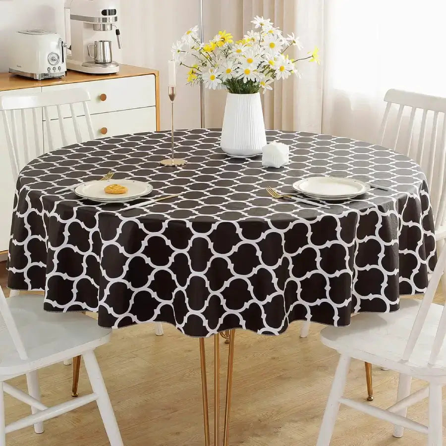 Black Round Vinyl Tablecloths with Flannel Backing