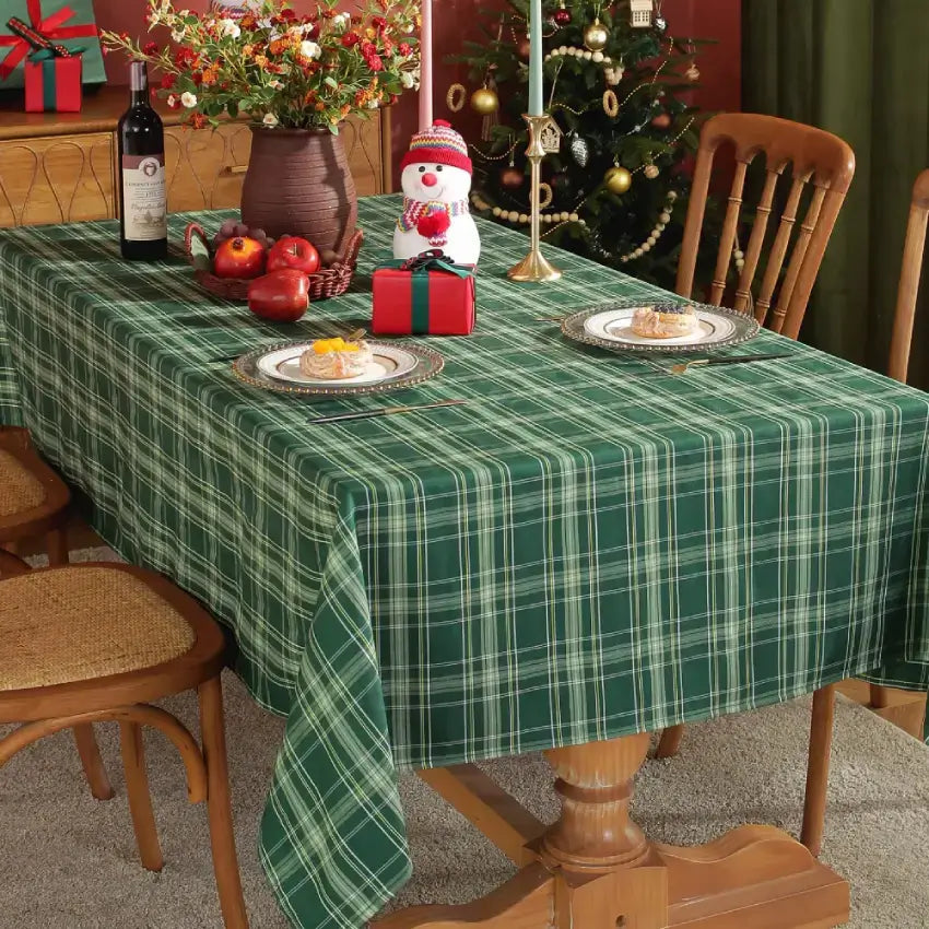 Green Rectangle Holiday Tablecloths