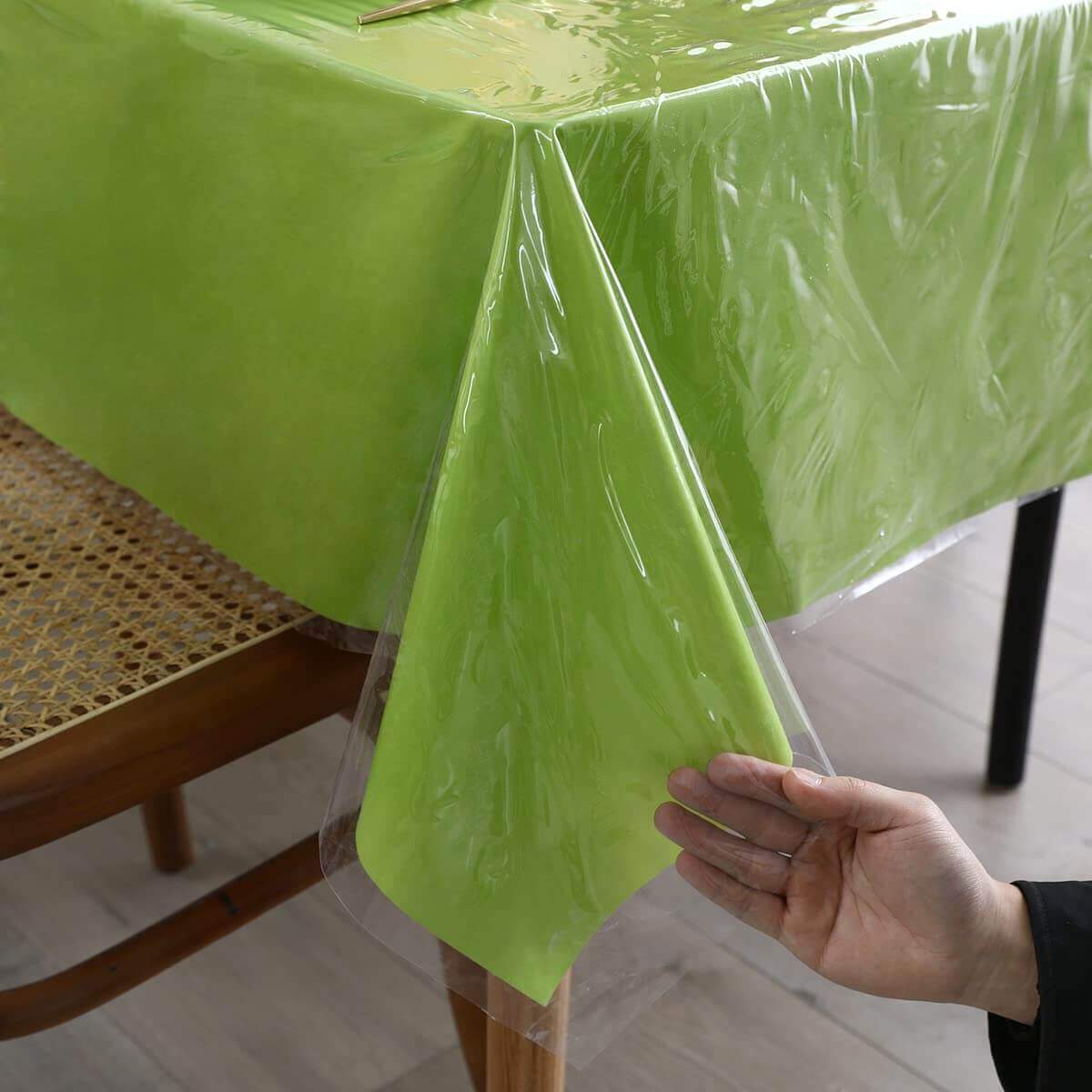 Clear Plastic Table Cover